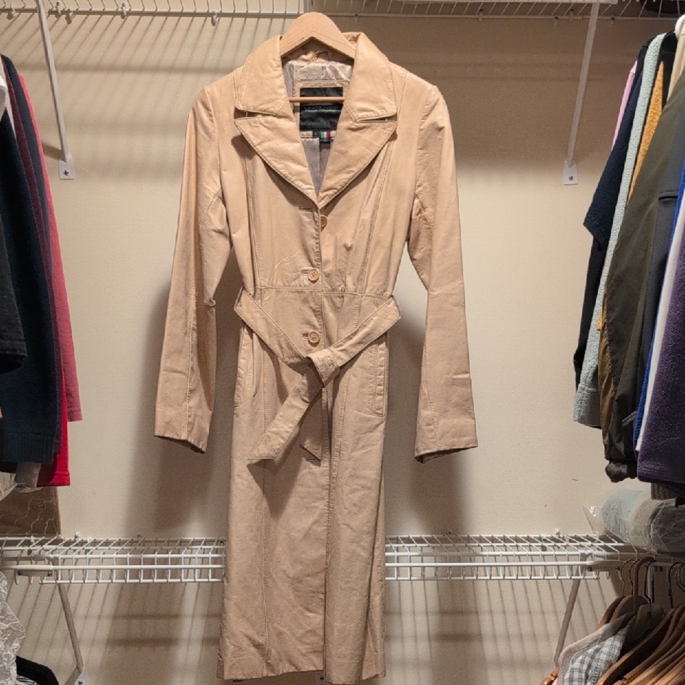 Women's Tan Trench Coat